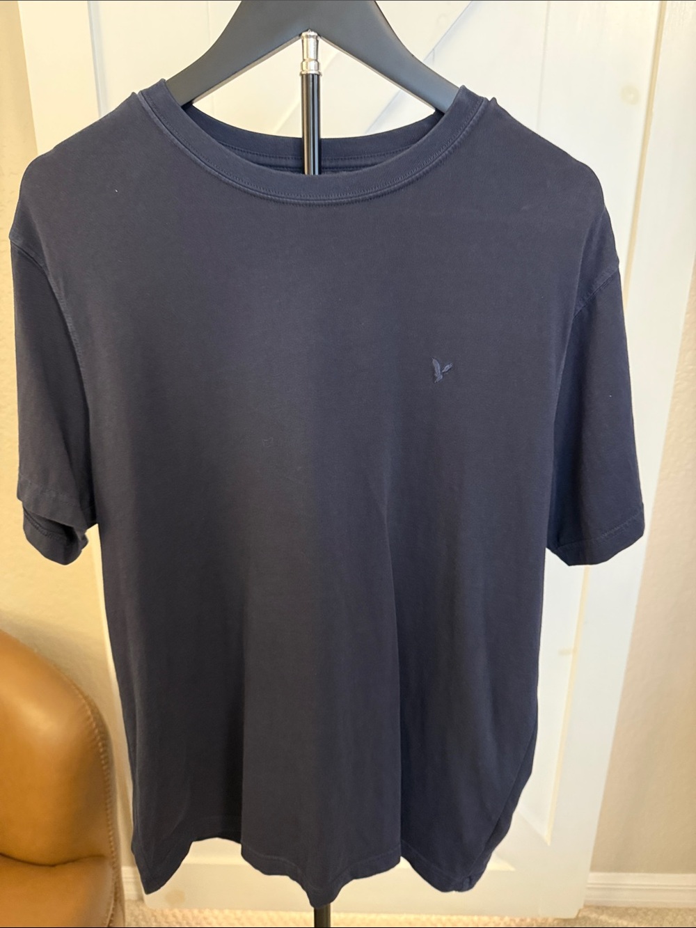 American Eagle Outfitters Navy Crewneck Short-Sleeve Tee